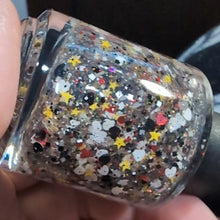 Load image into Gallery viewer, Red or Yellow, Black or White
